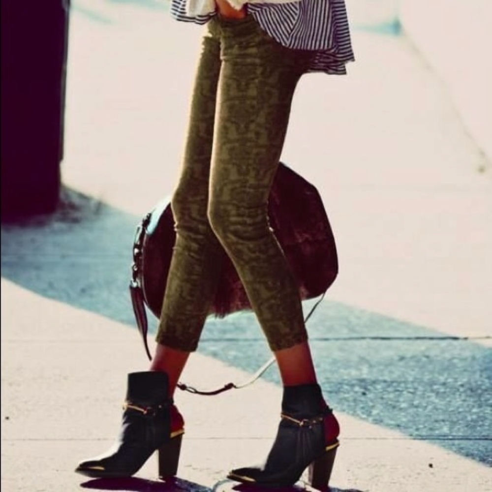 Free People Olive Cropped Ankle Pants